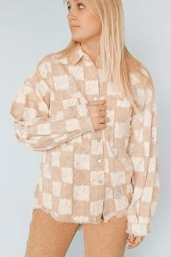 POL Jackets + Button-ups LAINEY CHECKERBOARD BUTTON-UP