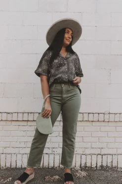 JUST BLACK SHOREVIEW STRAIGHT JEANS Bottoms