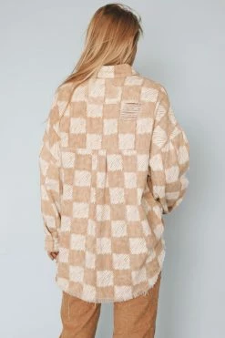 POL Jackets + Button-ups LAINEY CHECKERBOARD BUTTON-UP
