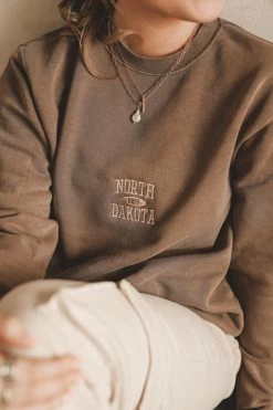 KITTSONA CUSTOM CLOTHING NORTH DAKOTA 1997 VINTAGE CREWNECK