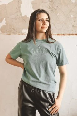 HumanKIND Company ILYSM TEE