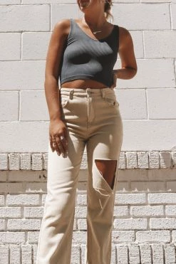 NIKIBIKI VINTAGE V-NECK CROP TOP Crop Tops