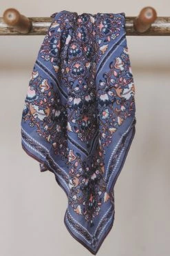 SAACHI TAGORE BANDANA · BLUE PURPLE
