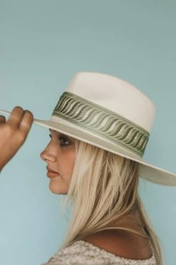 OLIVE & PIQUE LAYNE STRAW RANCHER HAT ACCESSORIES