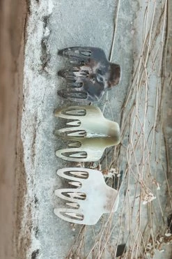 TIEPOLOGY MODERN MARBLE HAIR COMB