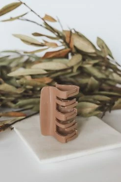 NAT + NOOR ACCESSORIES COCO HAIR CLIP