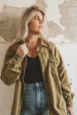 BLUE B WHITNEY SHACKET 26 BLUE B WHITNEY SHACKET