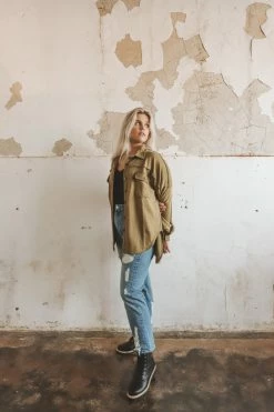 BLUE B WHITNEY SHACKET 29 BLUE B WHITNEY SHACKET