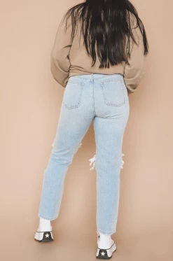 JBD. Bottoms KENZI DISTRESSED JEANS