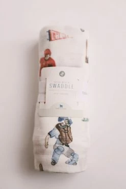 LITTLE UNICORN DELUXE MUSLIN SWADDLE BLANKET · HOME RUN