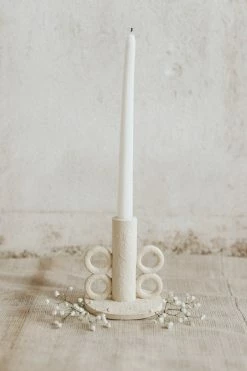 BLOOMINGVILLE RESIN SINGLE TAPER HOLDER