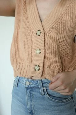 MISS LOVE EVAN SWEATER VEST 7 MISS LOVE EVAN SWEATER VEST