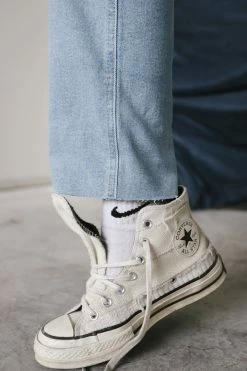 JBD. Bottoms JILLIAN STRAIGHT LEG JEANS