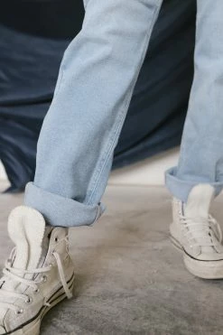 JBD. Bottoms JILLIAN STRAIGHT LEG JEANS