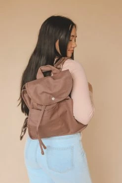 BAGGU DRAWSTRING BACKPACK