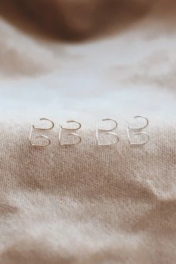 RAFFINERT DOUBLE HOOP THREADER EARRINGS ACCESSORIES 13 RAFFINERT DOUBLE HOOP THREADER EARRINGS ACCESSORIES