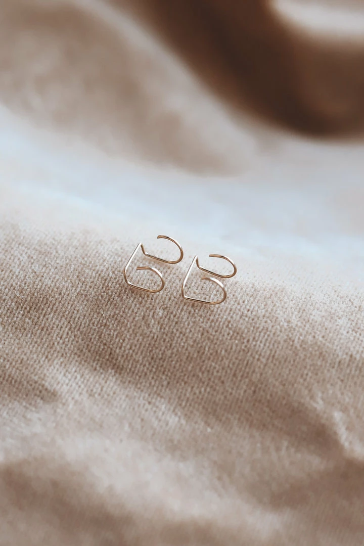 RAFFINERT DOUBLE HOOP THREADER EARRINGS ACCESSORIES 5 RAFFINERT DOUBLE HOOP THREADER EARRINGS ACCESSORIES