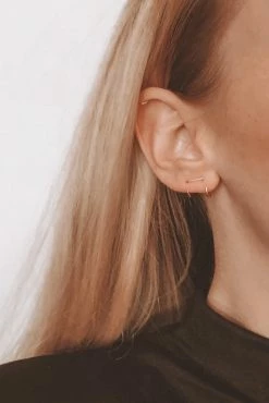 RAFFINERT DOUBLE HOOP THREADER EARRINGS ACCESSORIES 11 RAFFINERT DOUBLE HOOP THREADER EARRINGS ACCESSORIES