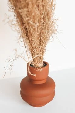 BLOOMINGVILLE Home LATEX GLAZE STONEWARE VASE · SIENNA