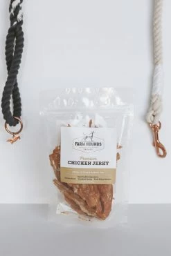 FARM HOUNDS LIFESTYLE CHICKEN JERKY DOG TREATS