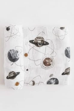 LITTLE UNICORN Baby + Kids COTTON MUSLIN SWADDLE · PLANETARY