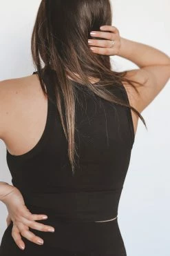 NIKIBIKI CHEVRON HIGH NECK CROP TOP