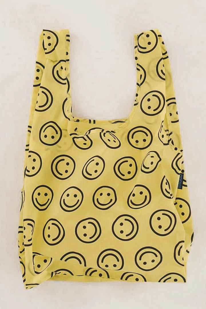 BAGGU REUSABLE BAG · FUN PRINTS Puzzles + Fun 6 BAGGU REUSABLE BAG · FUN PRINTS Puzzles + Fun