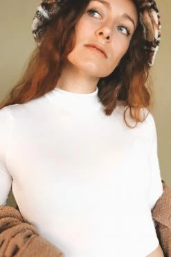 HEART & HIPS AYLA MOCK NECK TOP Tops 15 HEART & HIPS AYLA MOCK NECK TOP Tops