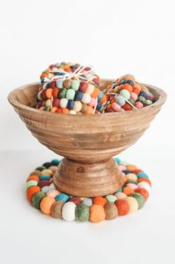 FRIENDSHEEP Home ECO TRIVET · HAPPY DAYS