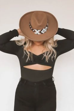 OLIVE & PIQUE BENJI WOOL RANCHER HAT · PECAN