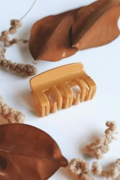 SPACE 46 ACCESSORIES STEVIE HAIR CLAW CLIP