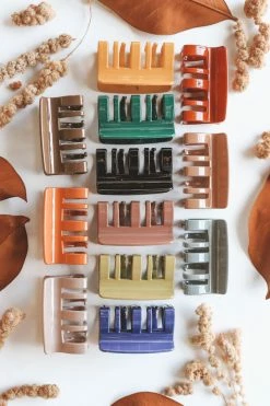 SPACE 46 ACCESSORIES STEVIE HAIR CLAW CLIP