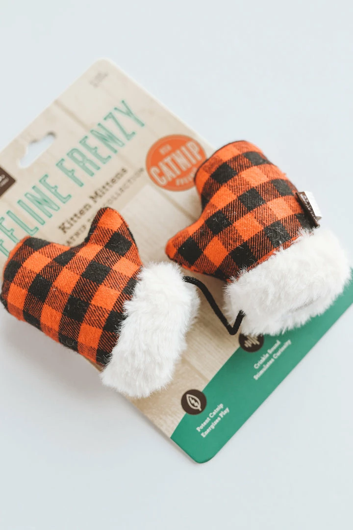 P.L.A.Y. PET LIFESTYLE & YOU KITTEN MITTENS CAT TOY SET For Pets 5 P.L.A.Y. PET LIFESTYLE & YOU KITTEN MITTENS CAT TOY SET For Pets