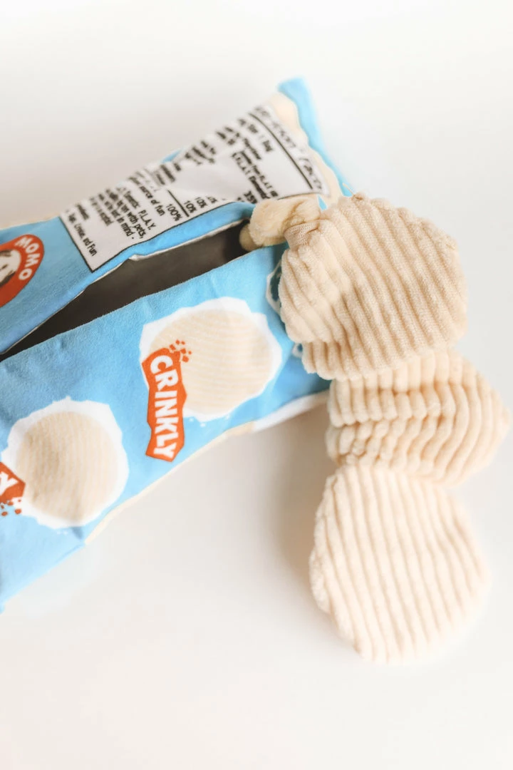 P.L.A.Y. PET LIFESTYLE & YOU FLUFFLES CHIP BAG DOG TOY 4 P.L.A.Y. PET LIFESTYLE & YOU FLUFFLES CHIP BAG DOG TOY