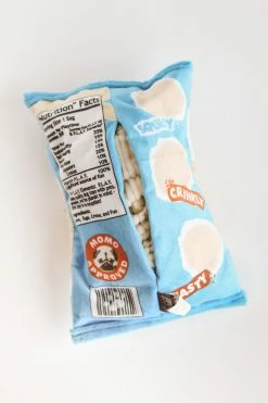 P.L.A.Y. PET LIFESTYLE & YOU FLUFFLES CHIP BAG DOG TOY 8 P.L.A.Y. PET LIFESTYLE & YOU FLUFFLES CHIP BAG DOG TOY