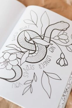 Penguin Random House LLC YOU ARE MADE OF MAGIC COLORING BOOK Puzzles + Fun