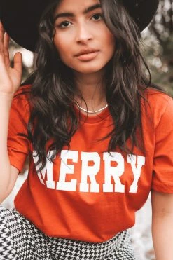 HumanKIND MERRY TEE Tops