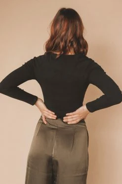 LE LIS Tops GISELLE TOP 11 LE LIS Tops GISELLE TOP