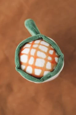 HAUTE DIGGITY DOG STARBARKS MUTTCHIATO DOG TOY