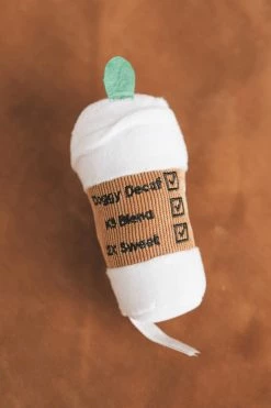 HAUTE DIGGITY DOG STARBARKS COFFEE CUP DOG TOY - SMALL