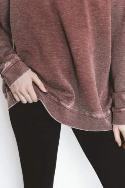 KITTSONA CUSTOM CLOTHING MAMA BURNOUT CREWNECK