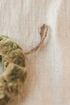 CREATIVE CO OP ROUND SISAL WREATH ORNAMENT