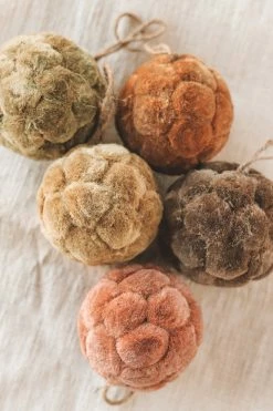 CREATIVE CO OP Home ROUND SISAL BALL ORNAMENT