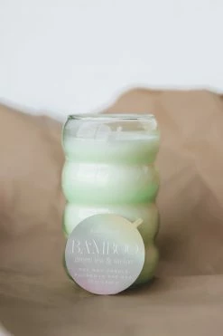 PADDYWAX REALM GREEN BUBBLE CANDLE · GREEN TEA + MELON