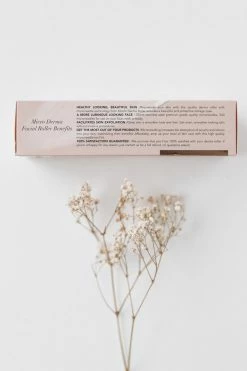 KITSCH MICRO DERMA FACIAL ROLLER Beauty