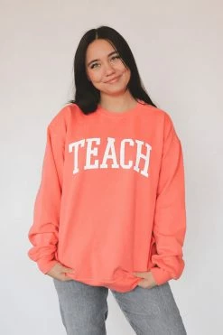 HumanKIND TEACH VINTAGE CREWNECK