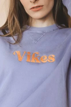 HumanKIND Crewneck Sweatshirts VIKES VINTAGE EMBROIDERED CREWNECK