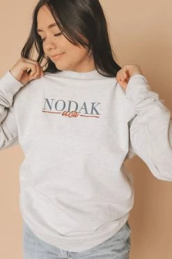 HumanKIND NODAK USA VINTAGE CREWNECK