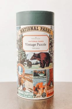 CAVALLINI PAPERS & CO. LIFESTYLE NATIONAL PARKS VINTAGE PUZZLE