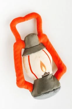 P.L.A.Y. PET LIFESTYLE & YOU CAMP CORBIN LANTERN TOY 7 P.L.A.Y. PET LIFESTYLE & YOU CAMP CORBIN LANTERN TOY